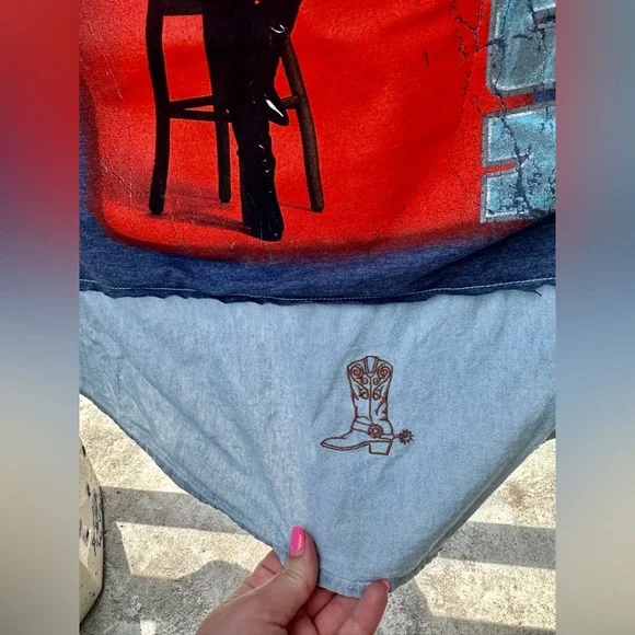 Upcycled hand crafted Dolly Parton dip dyed Wrangler chambray shirt - Picture 2 of 4